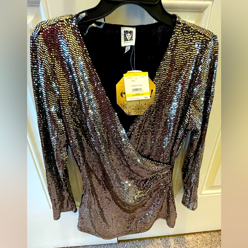NWT New Anne Klein Gold Sequin Wrap V-Neck Top -Size Medium